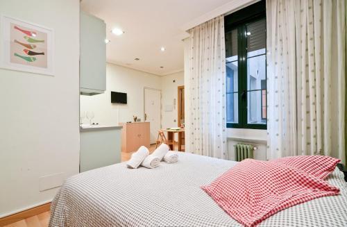 Gran Via Suites Madrid Exterior foto