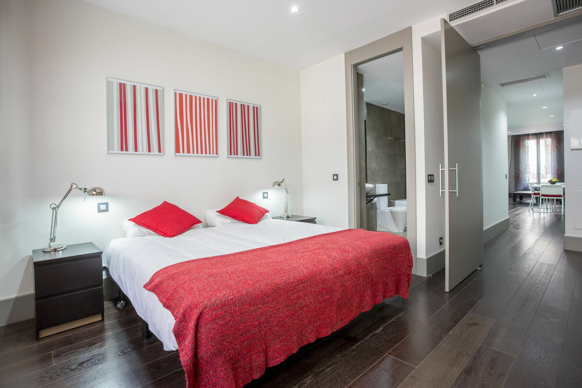 Gran Via Suites Madrid Exterior foto